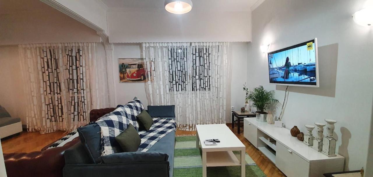 Beautiful Renovated Flat In Athens Apartment Bagian luar foto